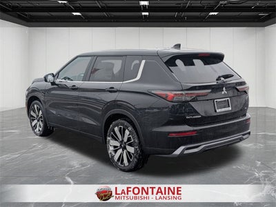 2026 Mitsubishi Outlander SE