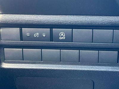 2026 Mitsubishi Outlander LE