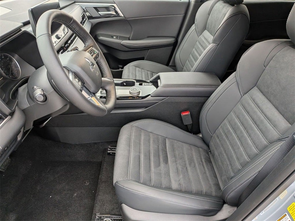 2026 Mitsubishi Outlander Trail Edition