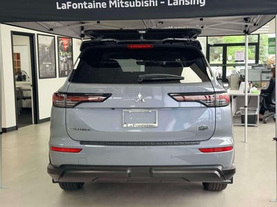 2026 Mitsubishi Outlander SE