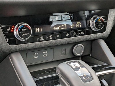 2026 Mitsubishi Outlander LE