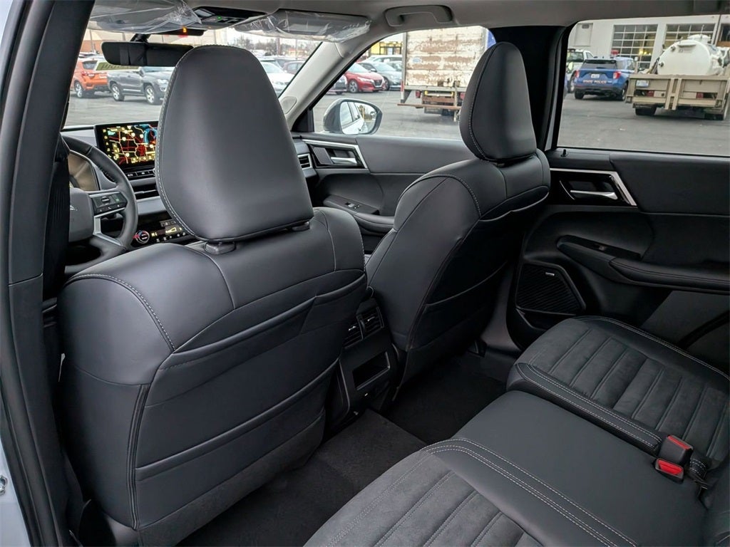 2026 Mitsubishi Outlander Trail Edition