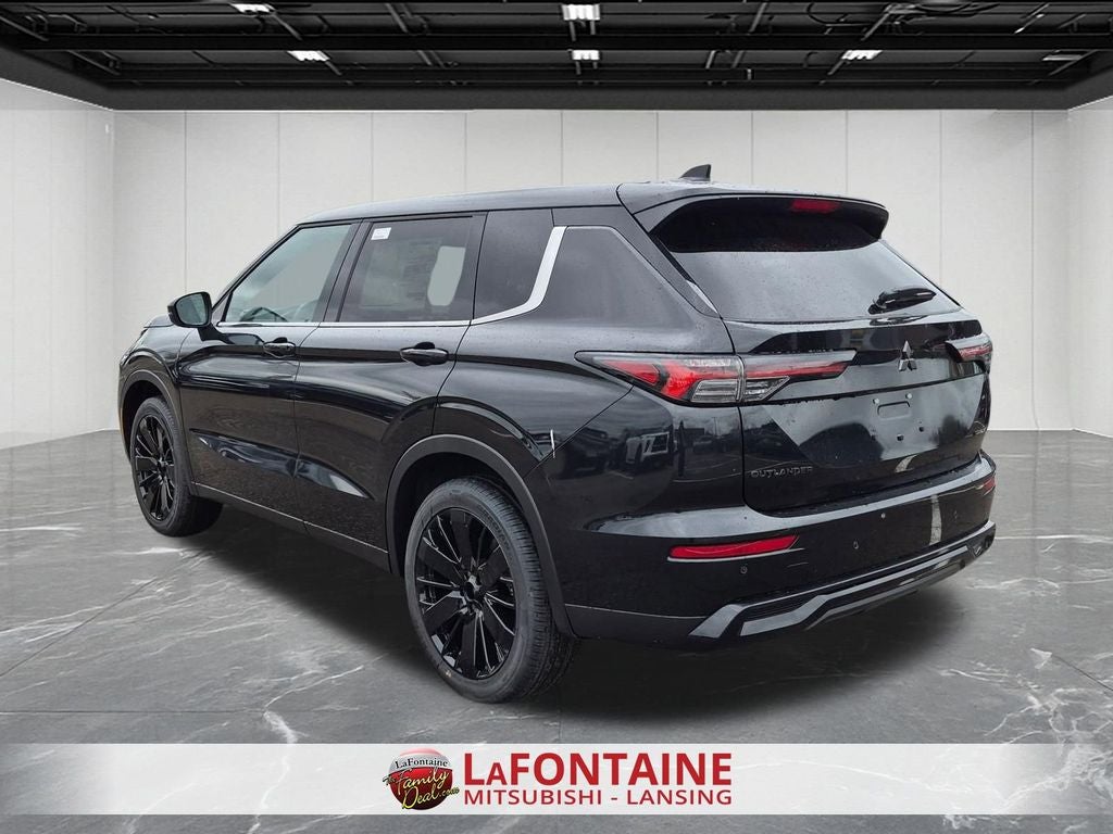 2026 Mitsubishi Outlander SE