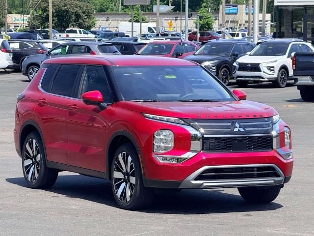 2026 Mitsubishi Outlander SE