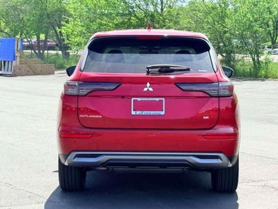 2026 Mitsubishi Outlander SE