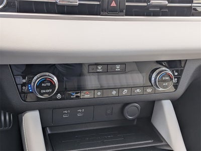 2025 Mitsubishi Outlander PLATINUM