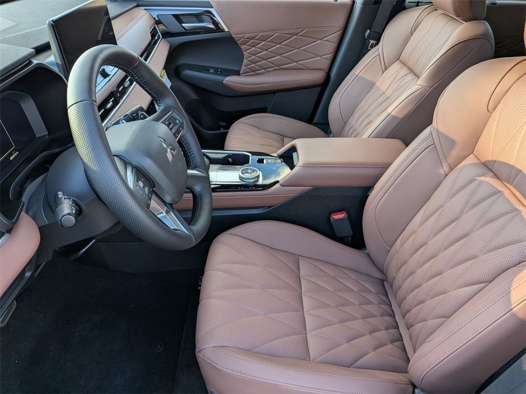 2025 Mitsubishi Outlander SEL