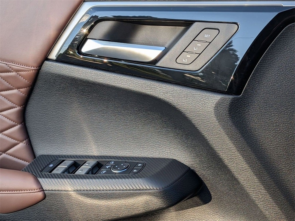 2025 Mitsubishi Outlander SEL