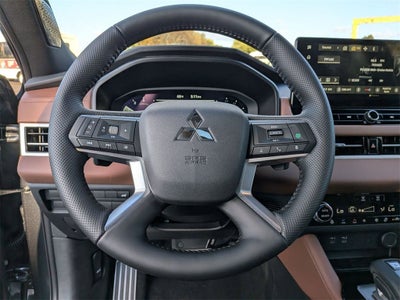 2025 Mitsubishi Outlander SEL