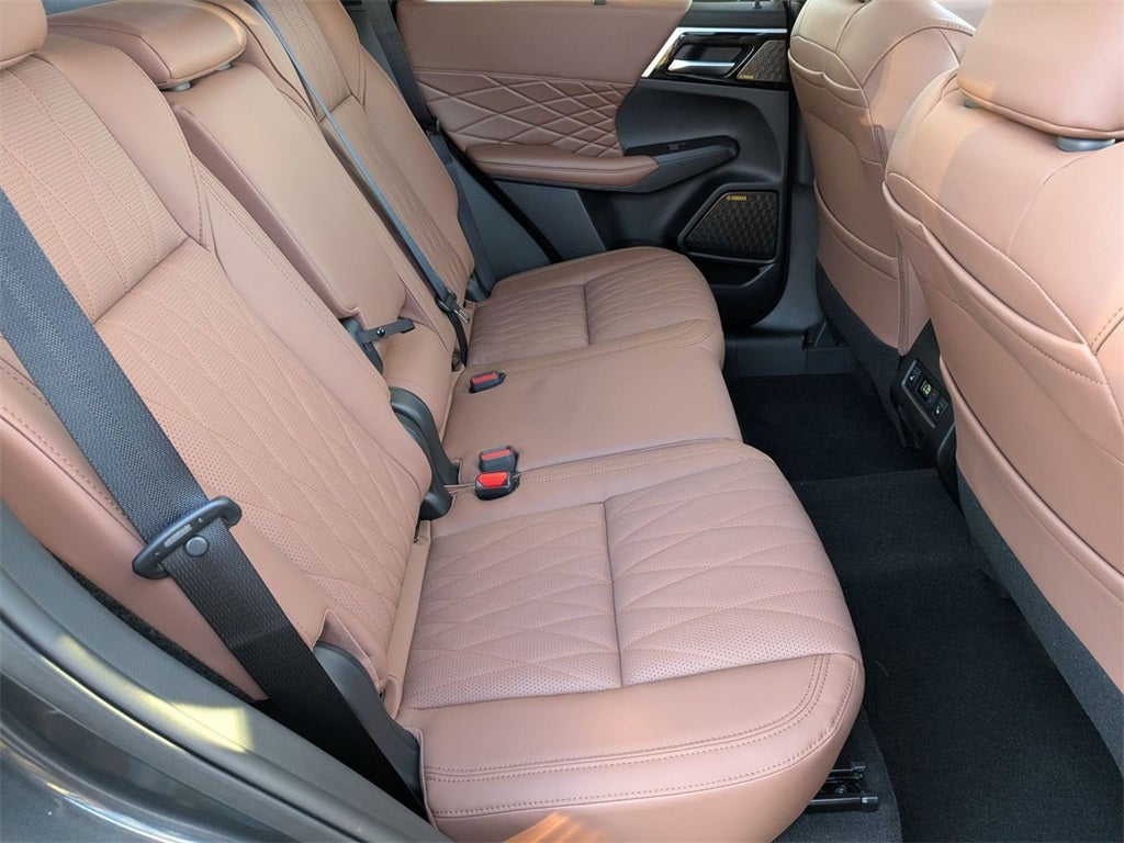 2025 Mitsubishi Outlander SEL