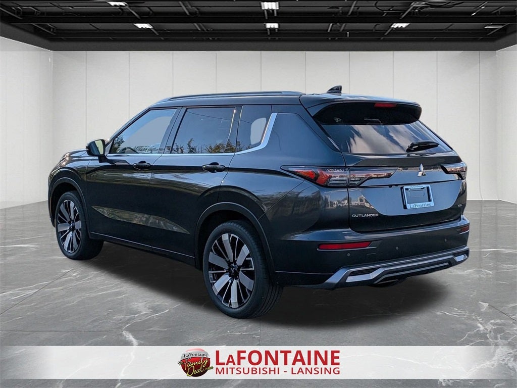 2025 Mitsubishi Outlander SEL