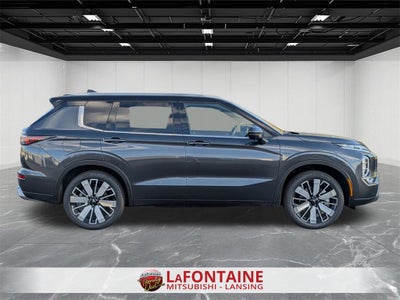 2025 Mitsubishi Outlander SEL