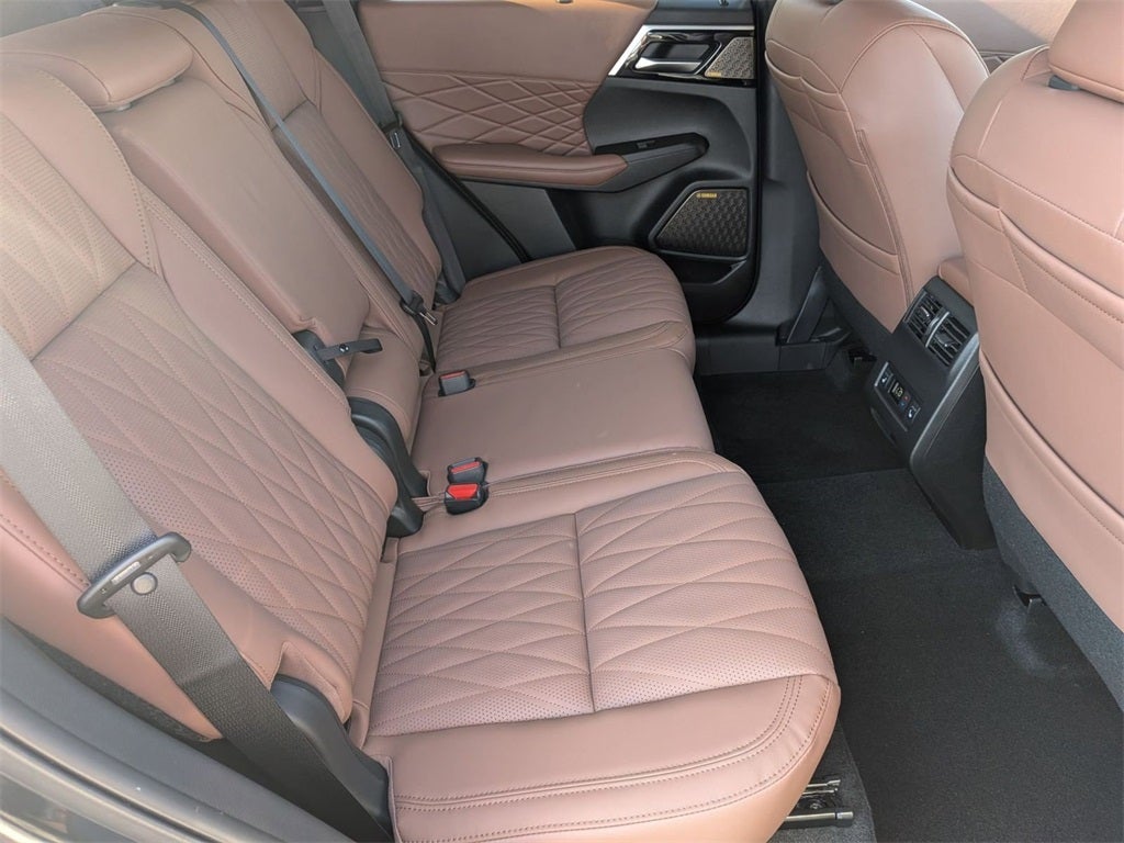 2025 Mitsubishi Outlander SEL