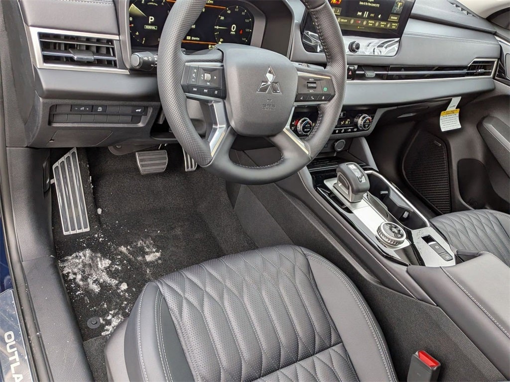 2026 Mitsubishi Outlander SEL