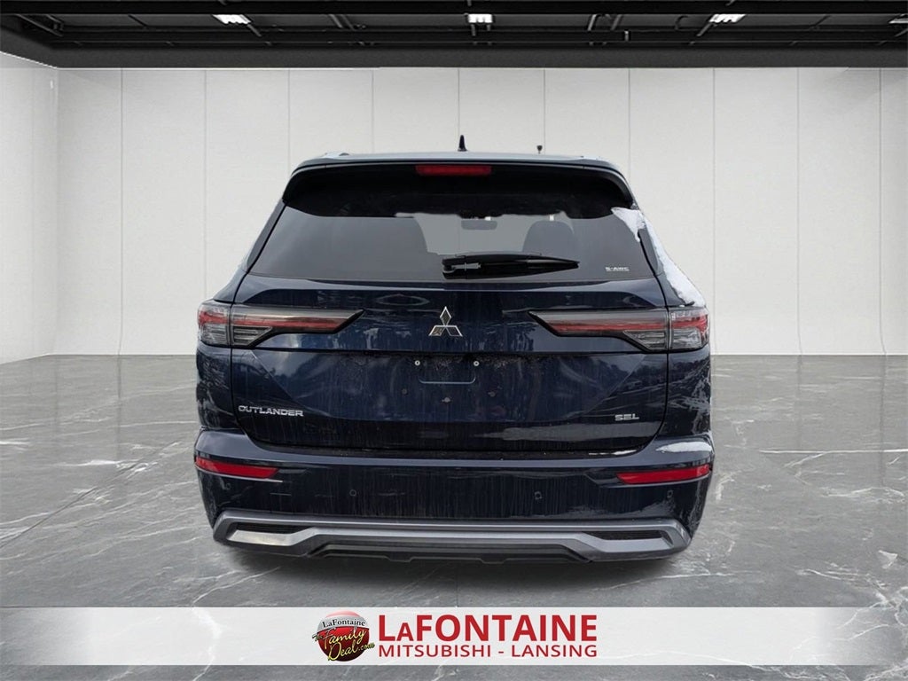 2026 Mitsubishi Outlander SEL