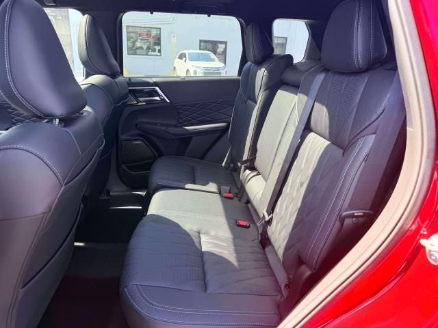 2026 Mitsubishi Outlander Black Edition