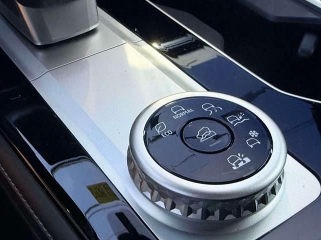 2026 Mitsubishi Outlander Black Edition