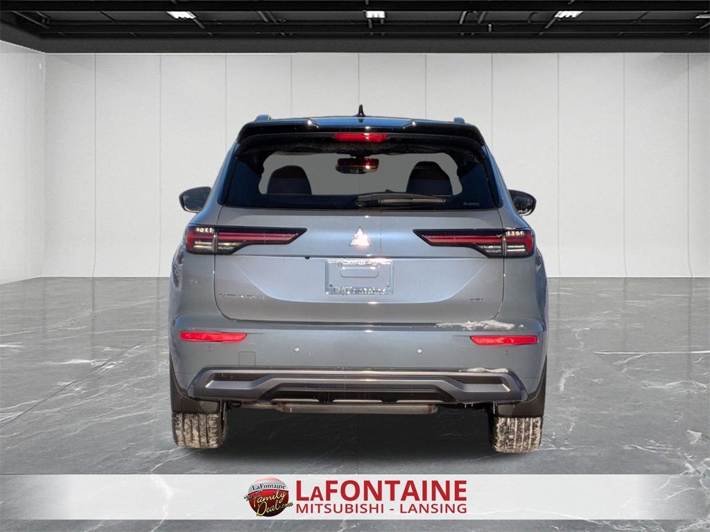 2026 Mitsubishi Outlander SEL