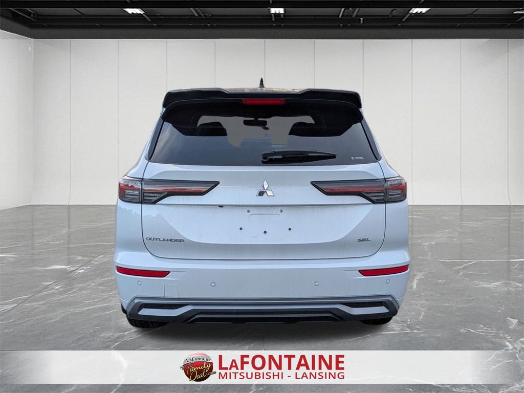 2026 Mitsubishi Outlander SEL