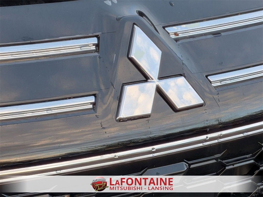 2026 Mitsubishi Outlander SEL