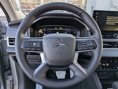 2026 Mitsubishi Outlander SEL