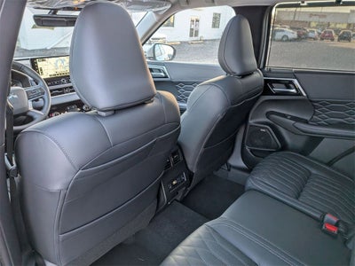 2026 Mitsubishi Outlander SEL