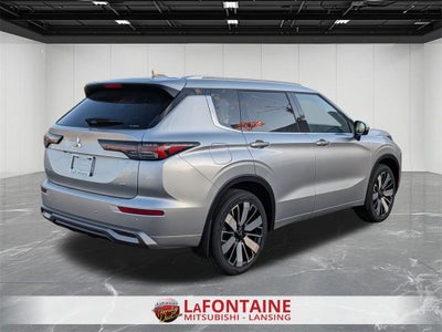 2026 Mitsubishi Outlander SEL