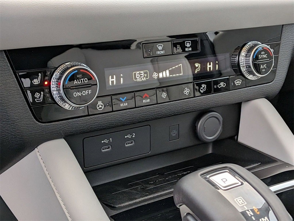 2026 Mitsubishi Outlander SEL