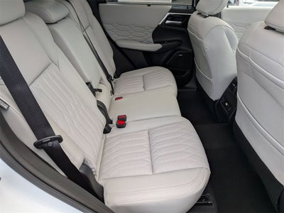 2026 Mitsubishi Outlander SEL