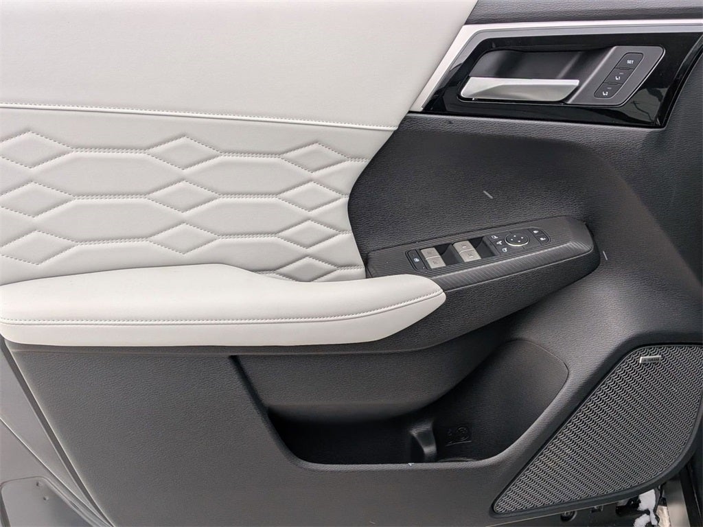 2026 Mitsubishi Outlander SEL