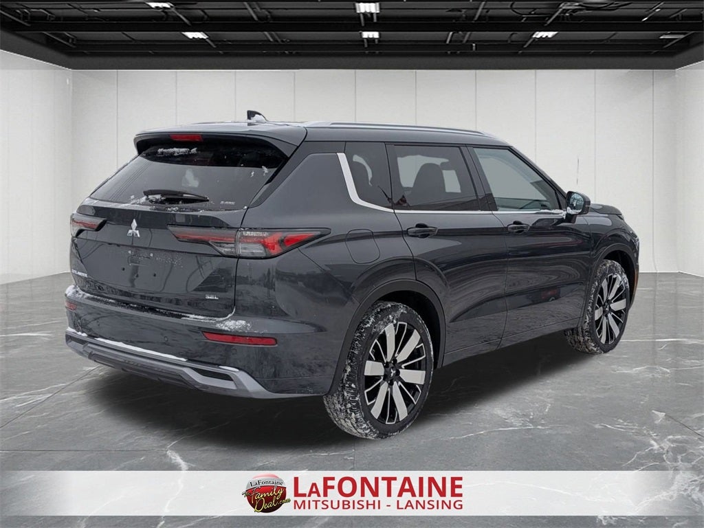 2026 Mitsubishi Outlander SEL