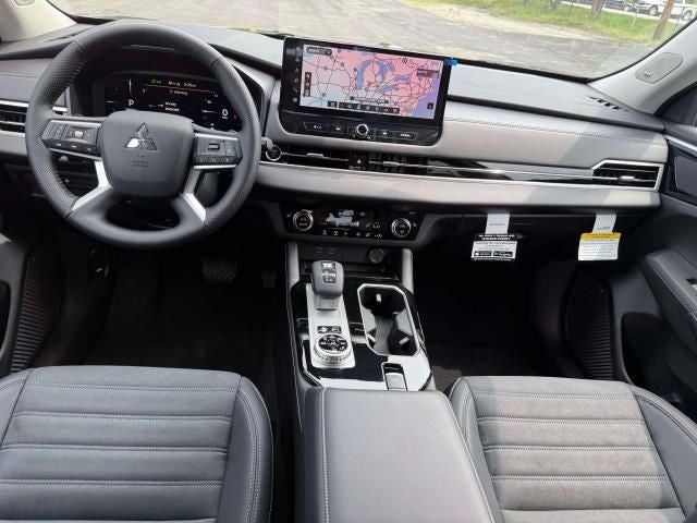 2026 Mitsubishi Outlander PHEV SE
