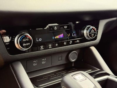 2026 Mitsubishi Outlander PHEV SE