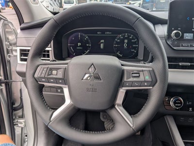 2025 Mitsubishi Outlander PHEV SE