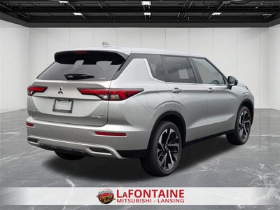 2025 Mitsubishi Outlander PHEV SE