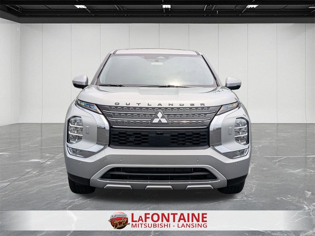 2025 Mitsubishi Outlander PHEV SE