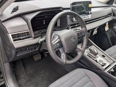 2025 Mitsubishi Outlander PHEV SE