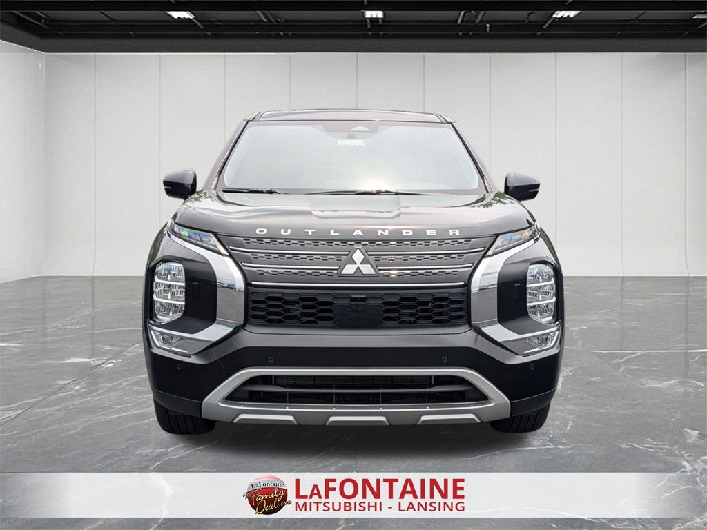 2025 Mitsubishi Outlander PHEV SE