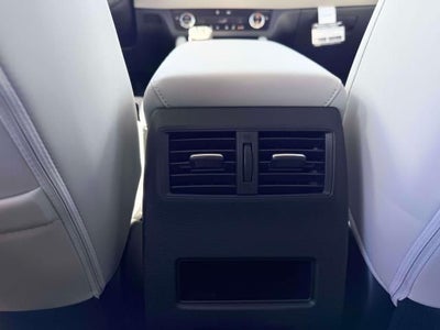 2026 Mitsubishi Outlander PHEV SE