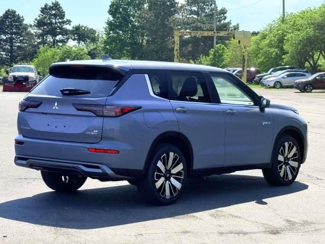 2026 Mitsubishi Outlander PHEV SE