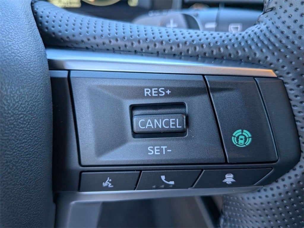 2025 Mitsubishi Outlander PHEV SE