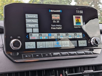 2025 Mitsubishi Outlander PHEV SE