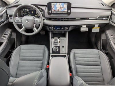 2025 Mitsubishi Outlander PHEV SE