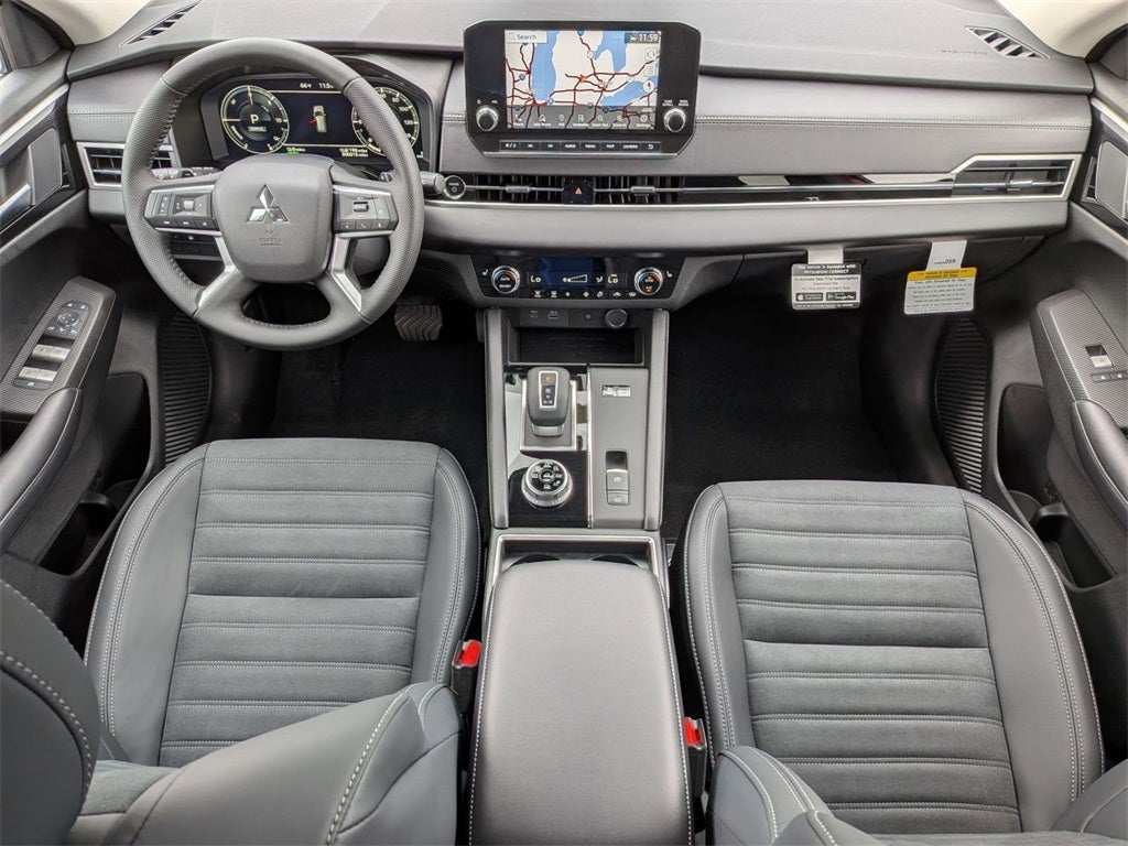 2025 Mitsubishi Outlander PHEV SE