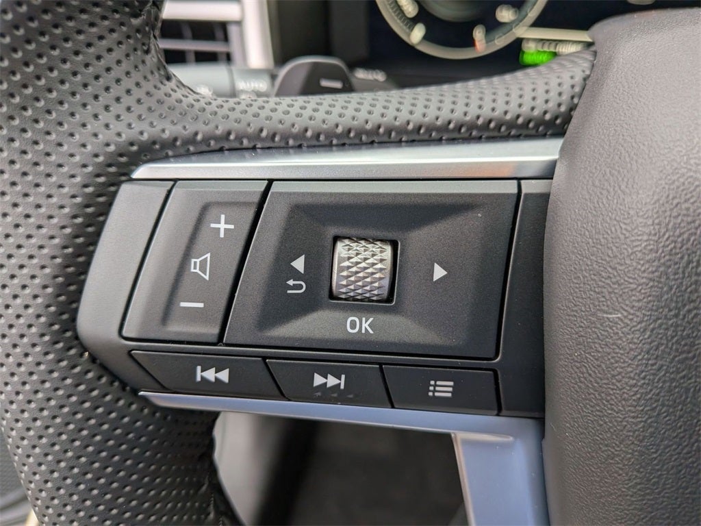 2025 Mitsubishi Outlander PHEV SE