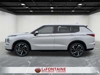 2025 Mitsubishi Outlander PHEV SE