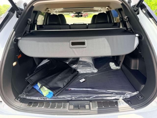 2026 Mitsubishi Outlander PHEV SE