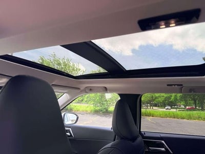 2026 Mitsubishi Outlander PHEV SE