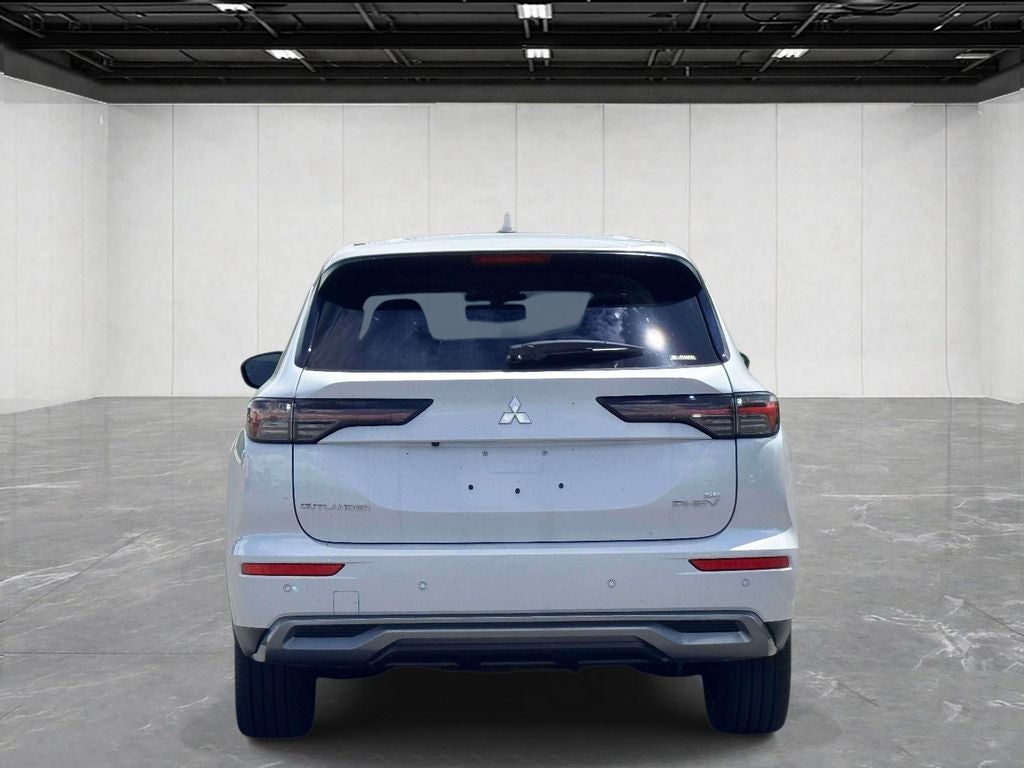 2026 Mitsubishi Outlander PHEV SE
