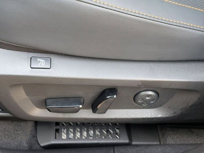 2025 Mitsubishi Outlander PHEV SEL